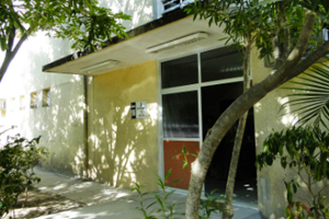Foto da fachada do Departamento de Biologia.